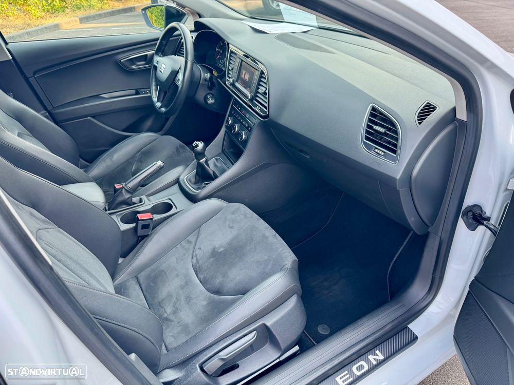 SEAT Leon ST 1.6 TDI Style Ecomotive - 14