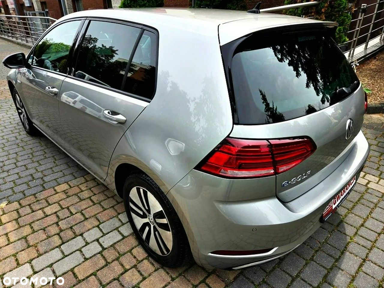Volkswagen Golf e-Golf - 30