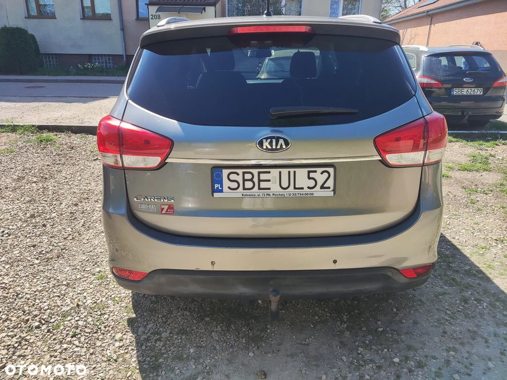 Kia Carens 1.6 GDI L - 3