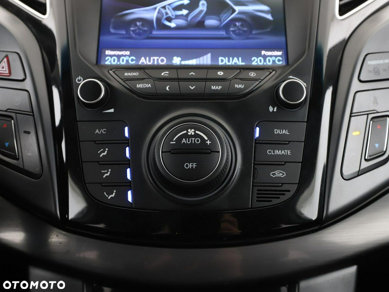 Hyundai i40 i40cw 1.6 Fifa World Cup Edition - 27