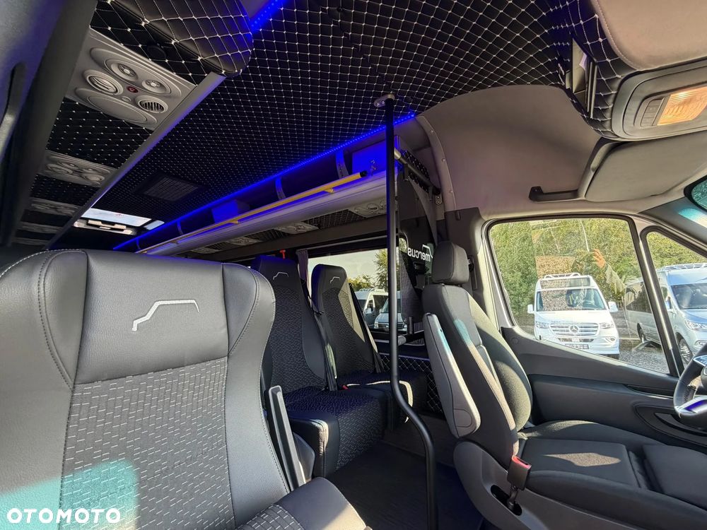 Mercedes-Benz Sprinter 519 - 18