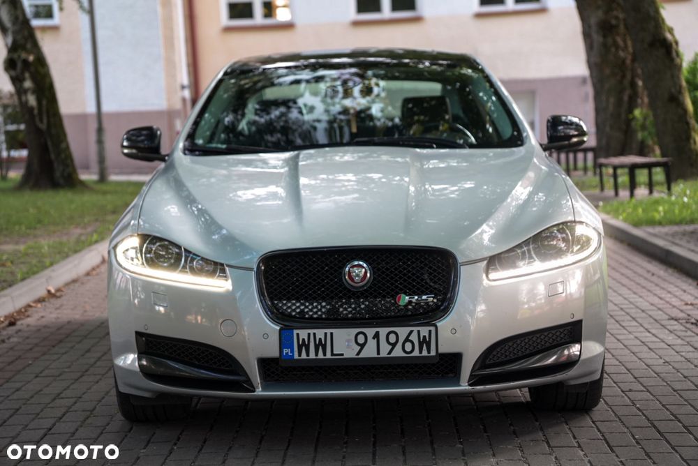 Jaguar XF 3.0 V6 D S Luxury - 2