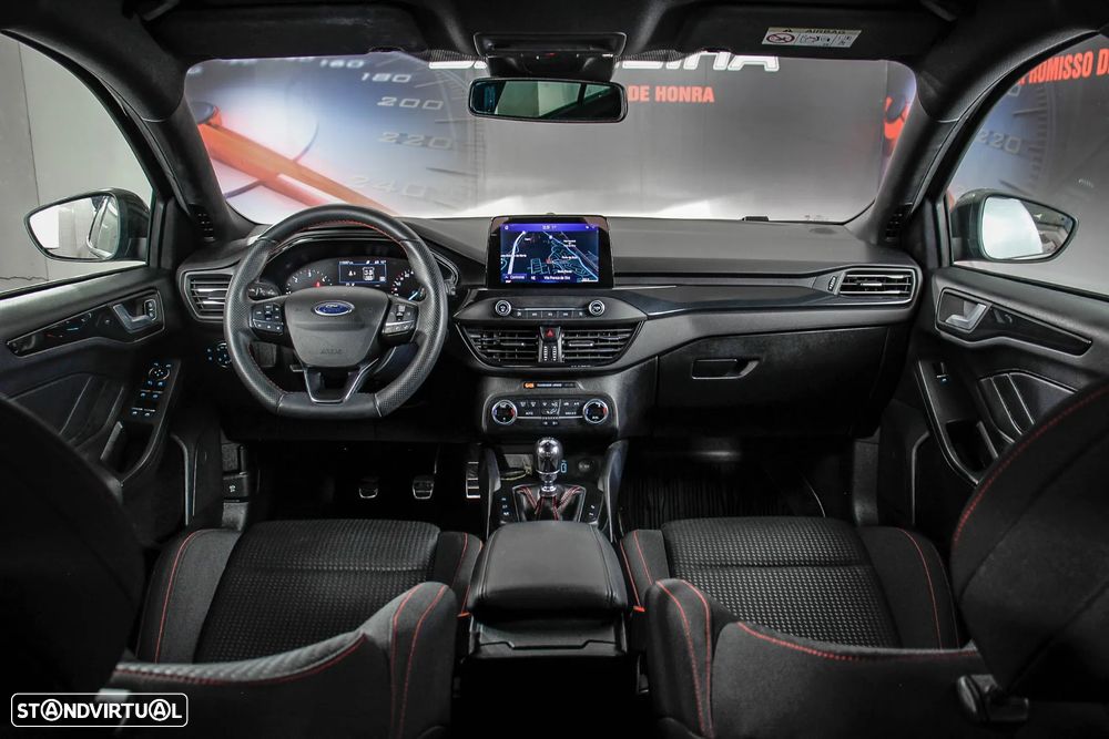 Ford Focus SW 1.5 TDCi EcoBlue ST-Line - 3