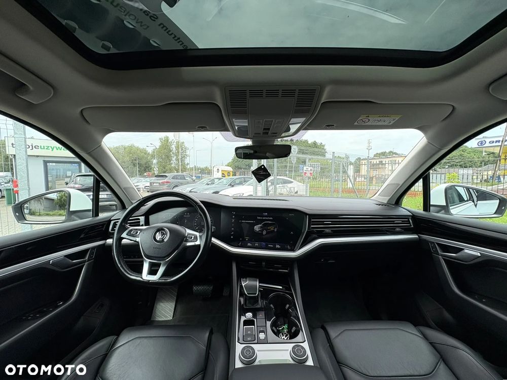 Volkswagen Touareg 3.0 V6 TDI SCR 4Mot Elegance - 26