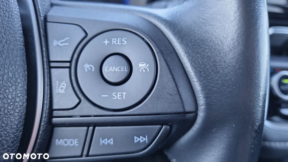 Toyota Corolla 1.8 Hybrid Comfort - 12