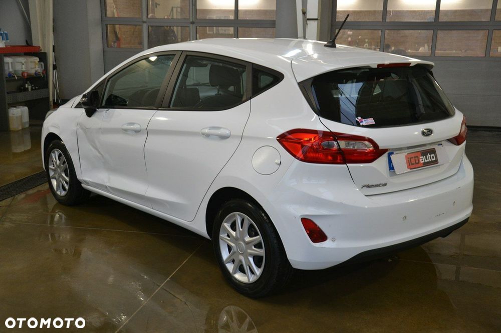 Ford Fiesta - 5