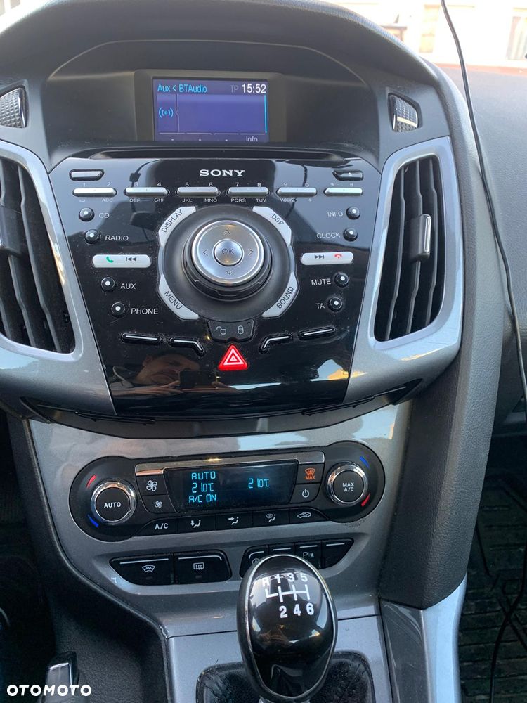 Ford Focus 1.6 EcoBoost Titanium - 4