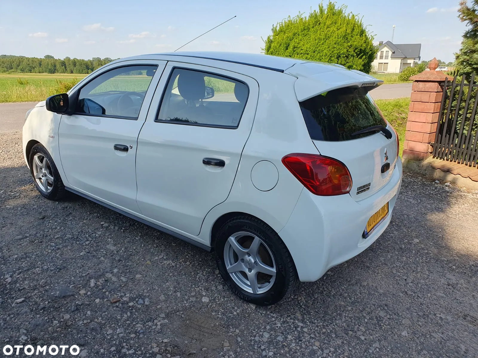 Mitsubishi Space Star 1.0 Clear Tec Light - 11