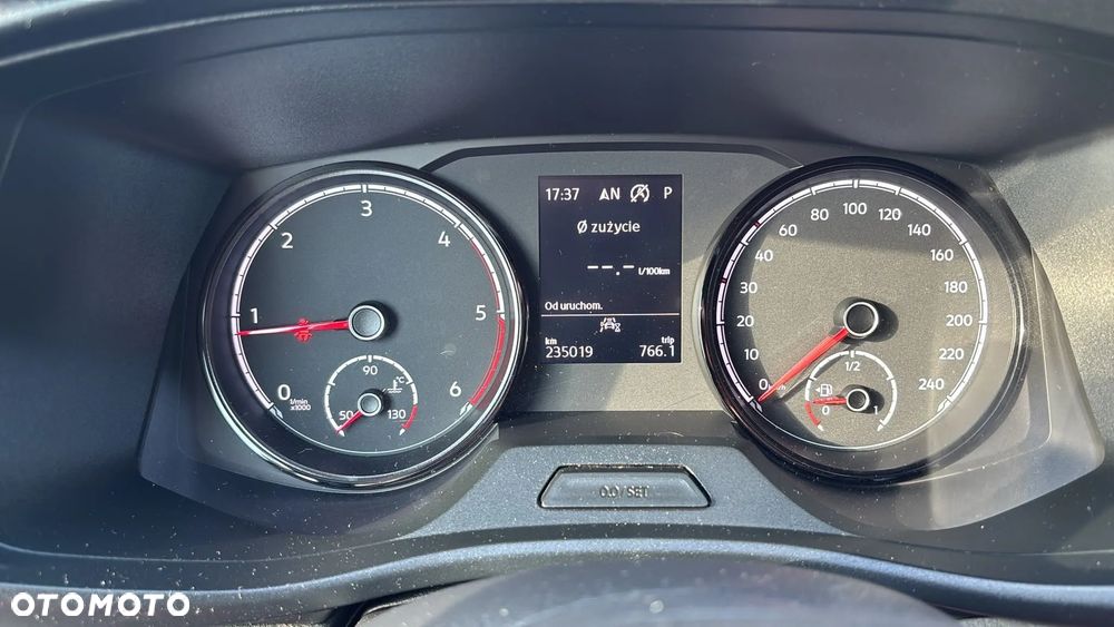Volkswagen Transporter T6,1 - 14