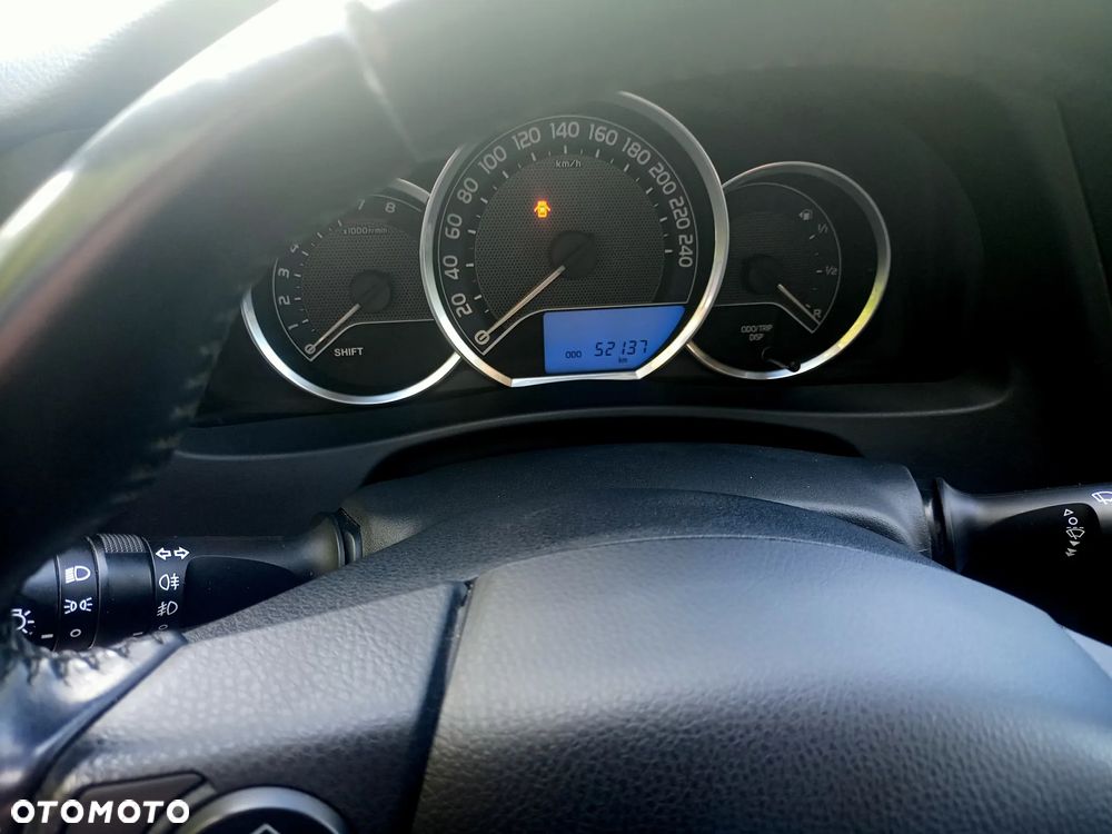 Toyota Auris 1.33 VVT-i Comfort - 7