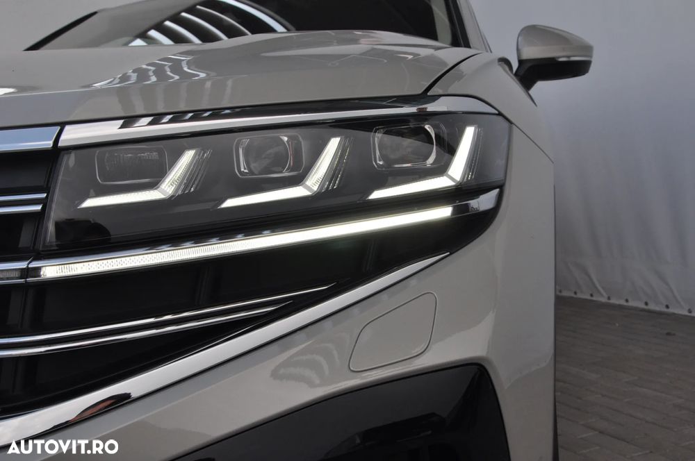 Volkswagen Touareg V6 TDI 4MOTION Elegance - 9