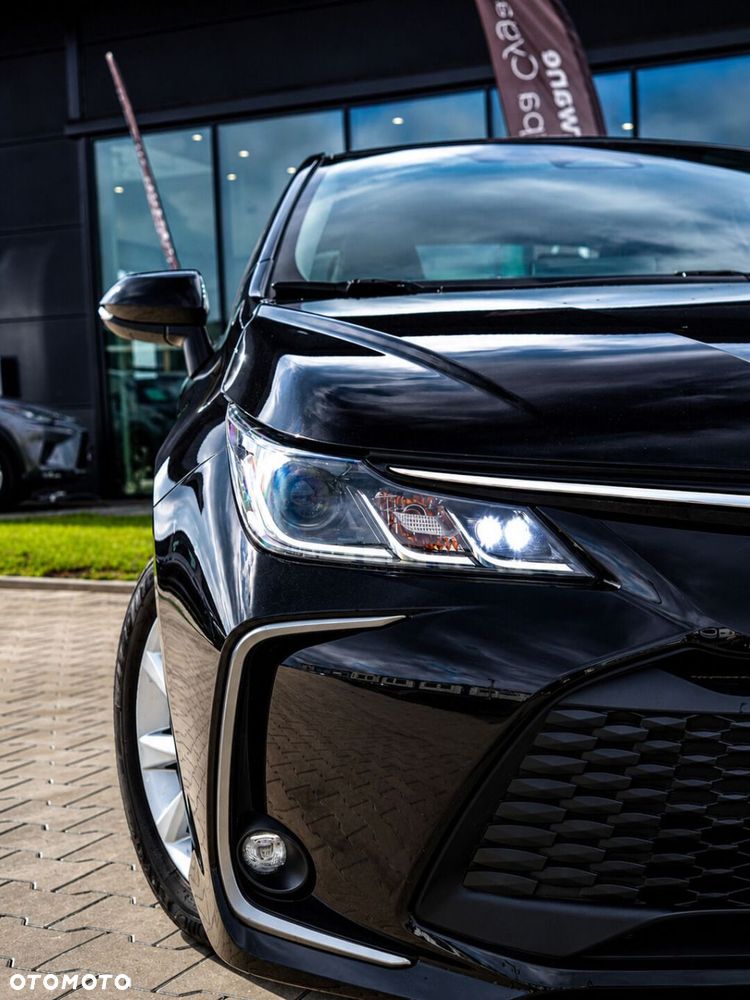 Toyota Corolla 1.8 Hybrid Comfort - 9