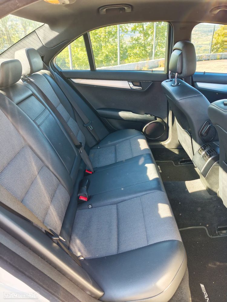 Mercedes-Benz C 180 Kompressor BlueEFFICIENCY Avantgarde - 5