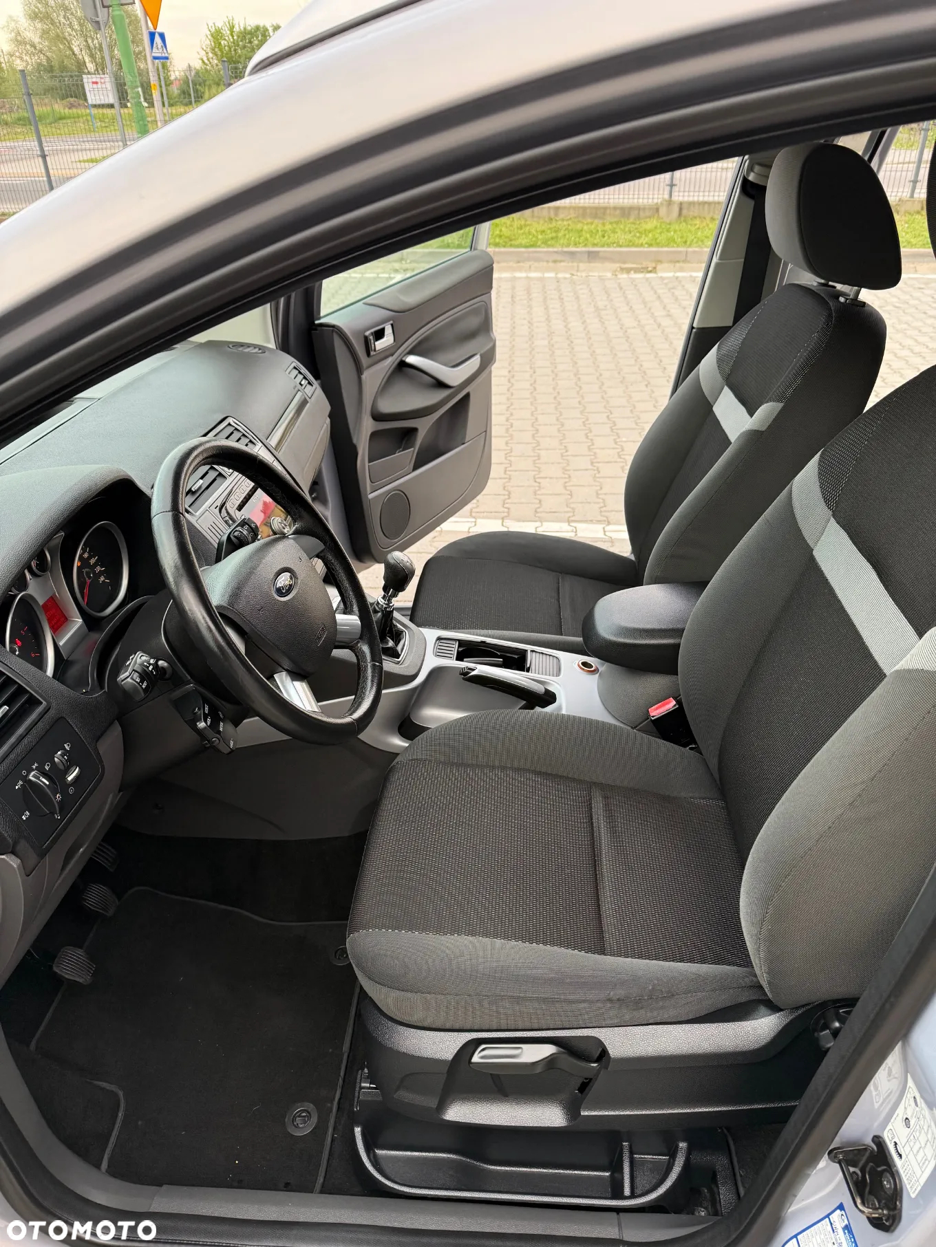 Ford Kuga 2.0 TDCi Titanium - 8