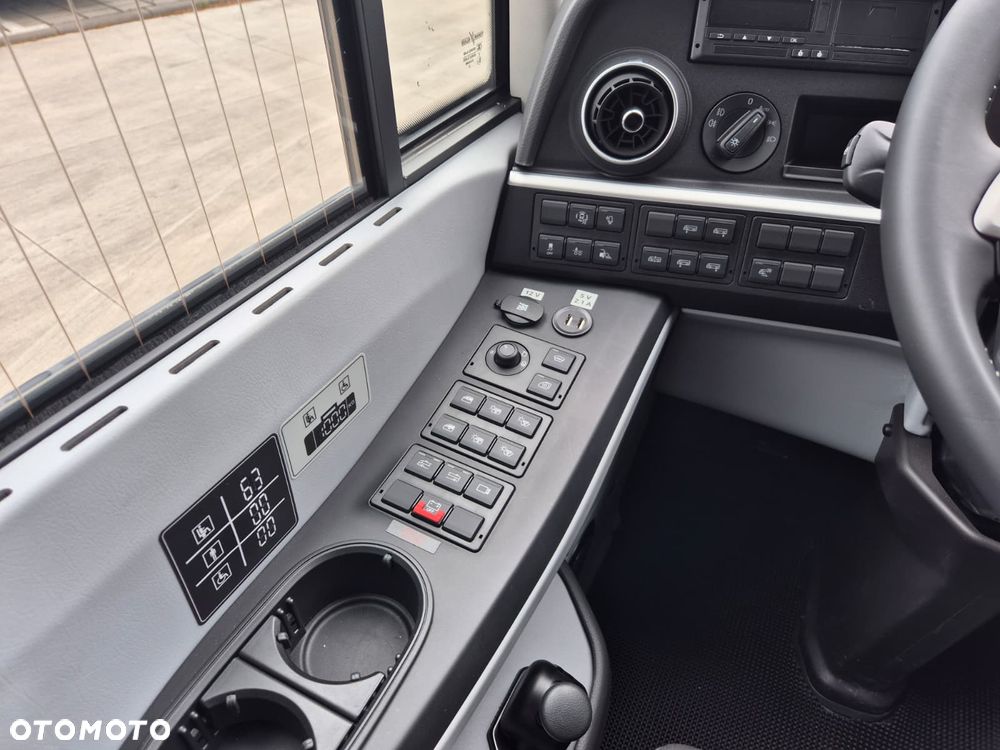 MAN LION'S COACH L / RETARDER / WC - 17