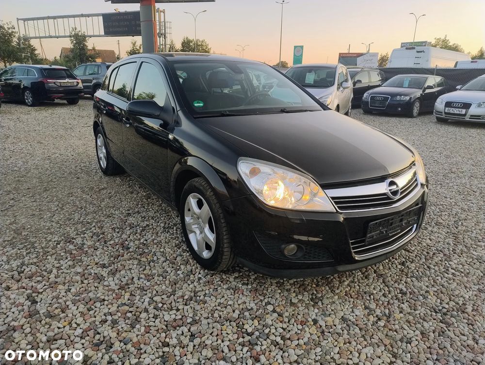 Opel Astra 1.6 Edition - 1