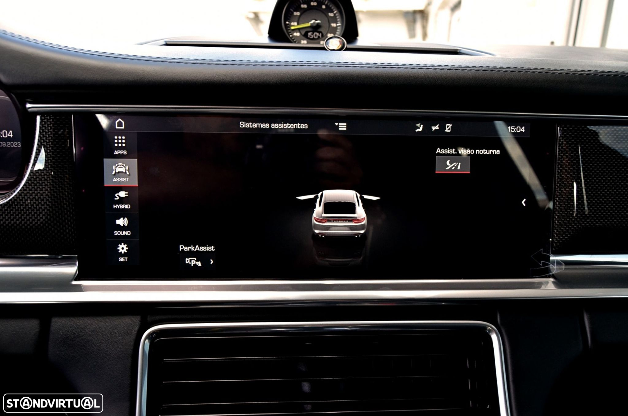 Porsche Panamera 4 E-Hybrid - 31