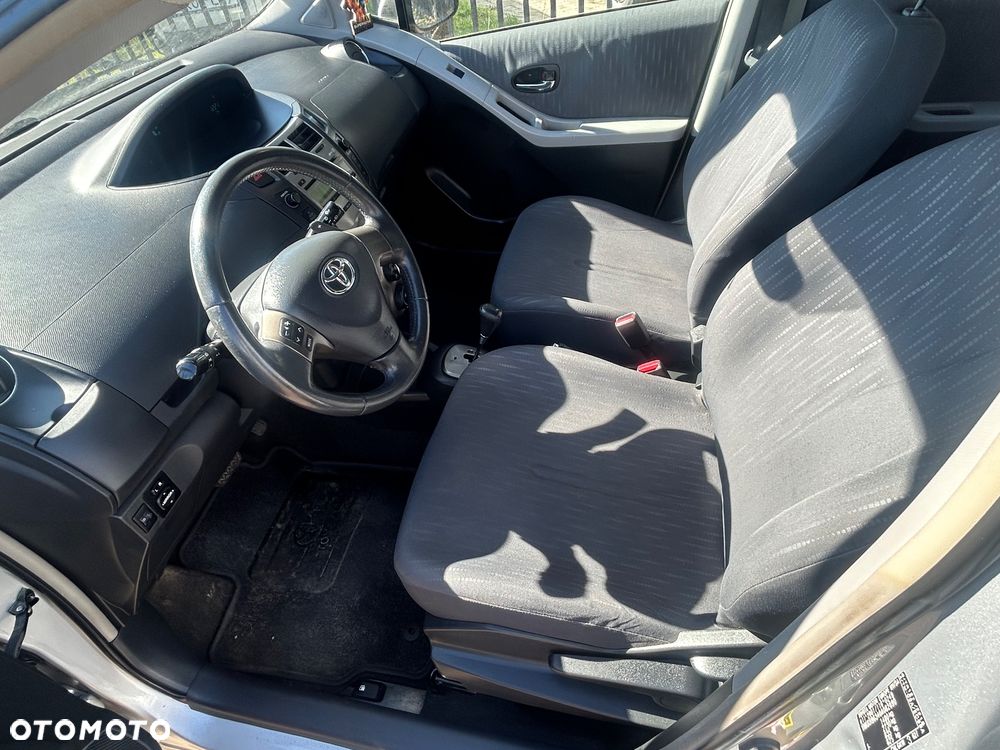 Toyota Yaris 1.33 Sol MM - 13