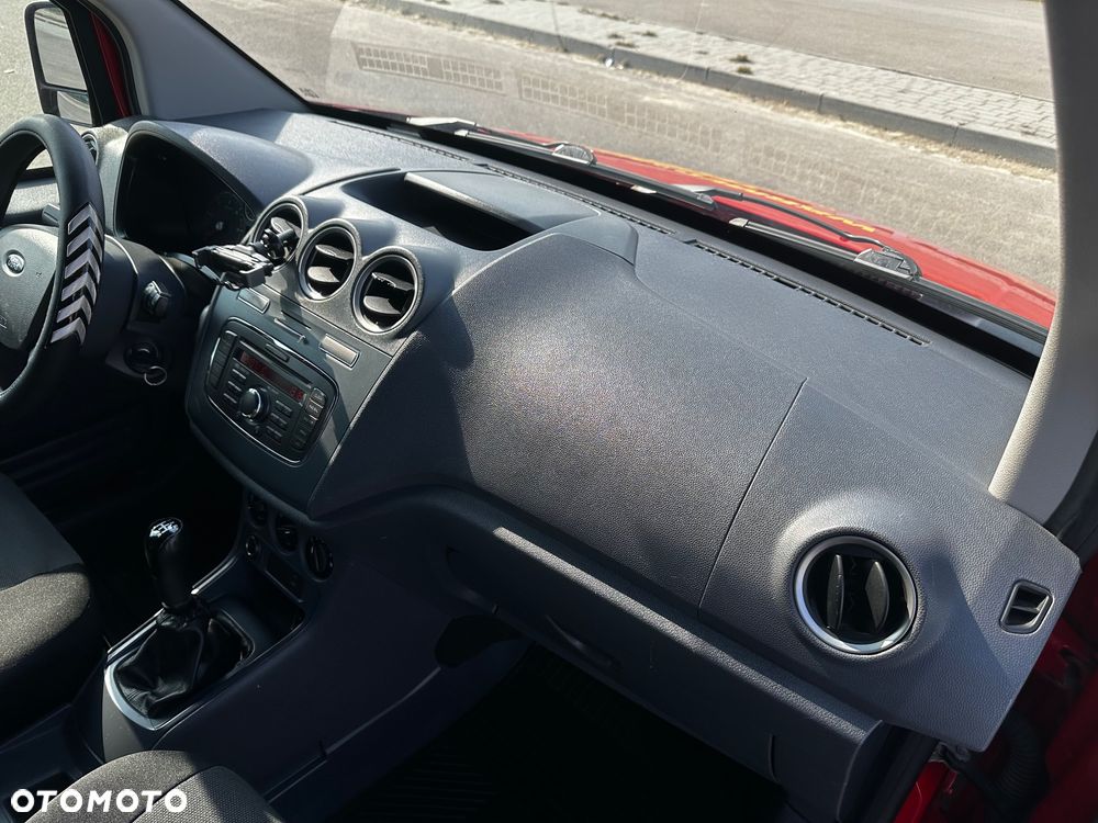 Ford Transit Connect - 14