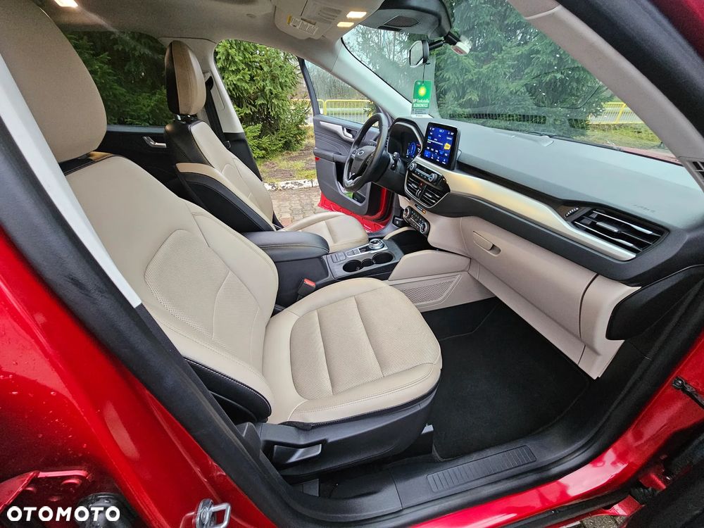 Ford Kuga 1.5 EcoBoost AWD Titanium ASS - 17