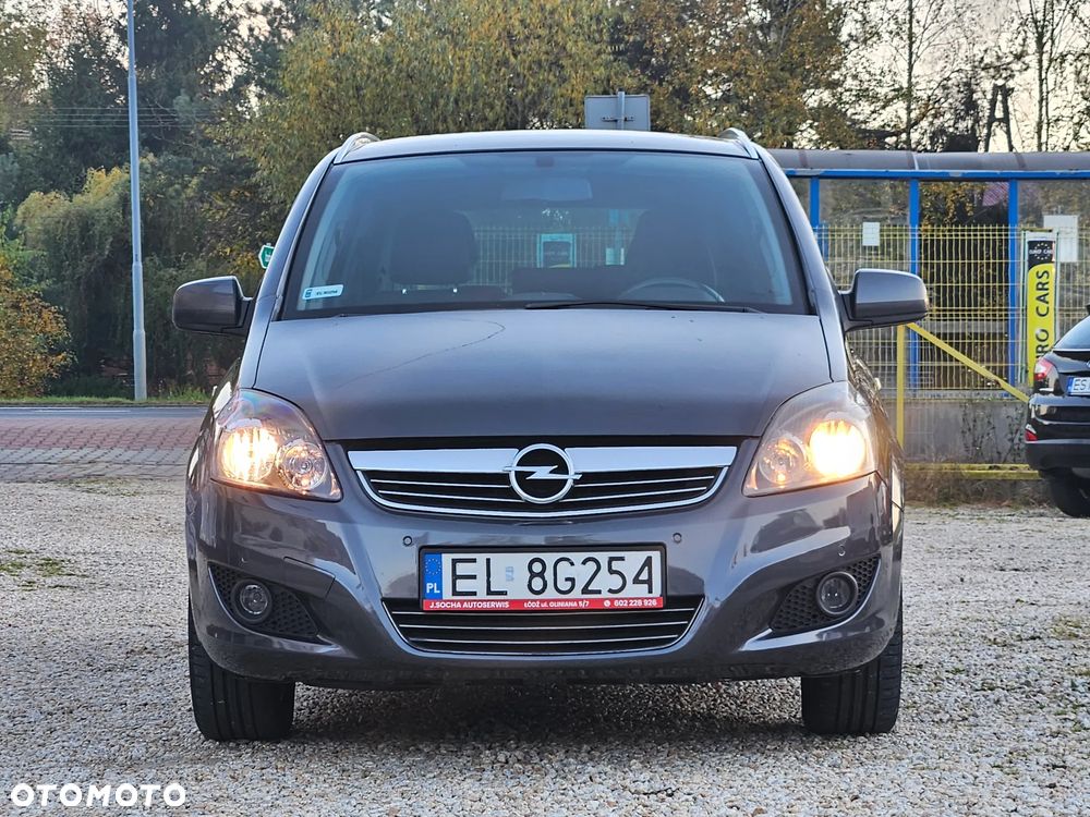 Opel Zafira - 4