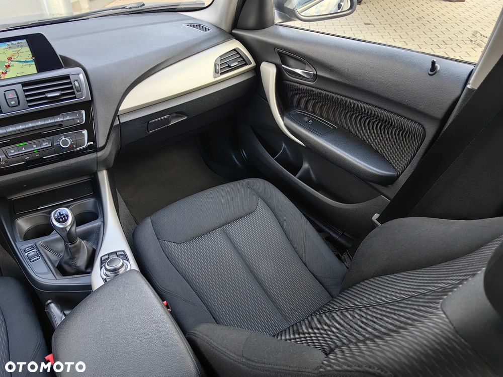 BMW Seria 1 116d EfficientDynamics Edition - 9