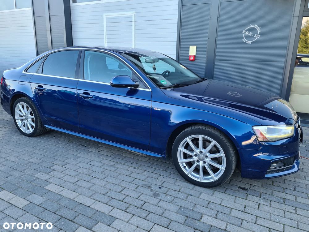 Audi A4 Limousine - 17