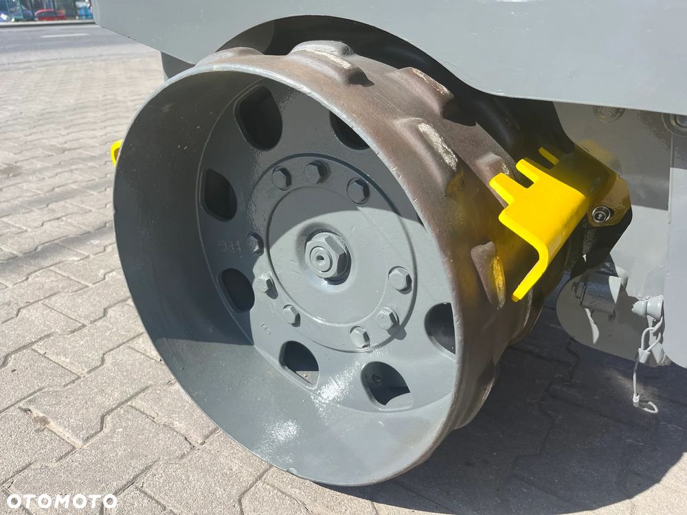 Wacker Neuson RT SC2 - 9