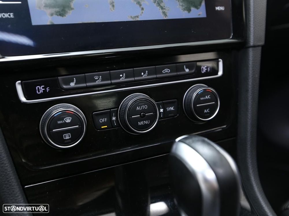 VW Golf GTI (BlueMotion ) DSG - 21