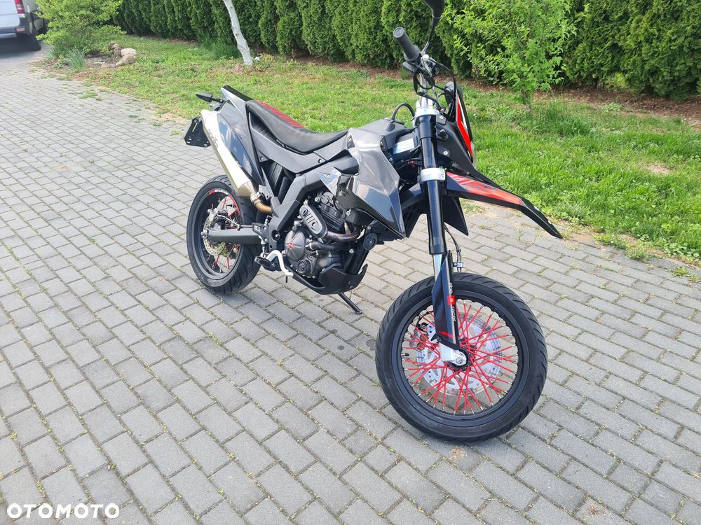 Aprilia SX - 1