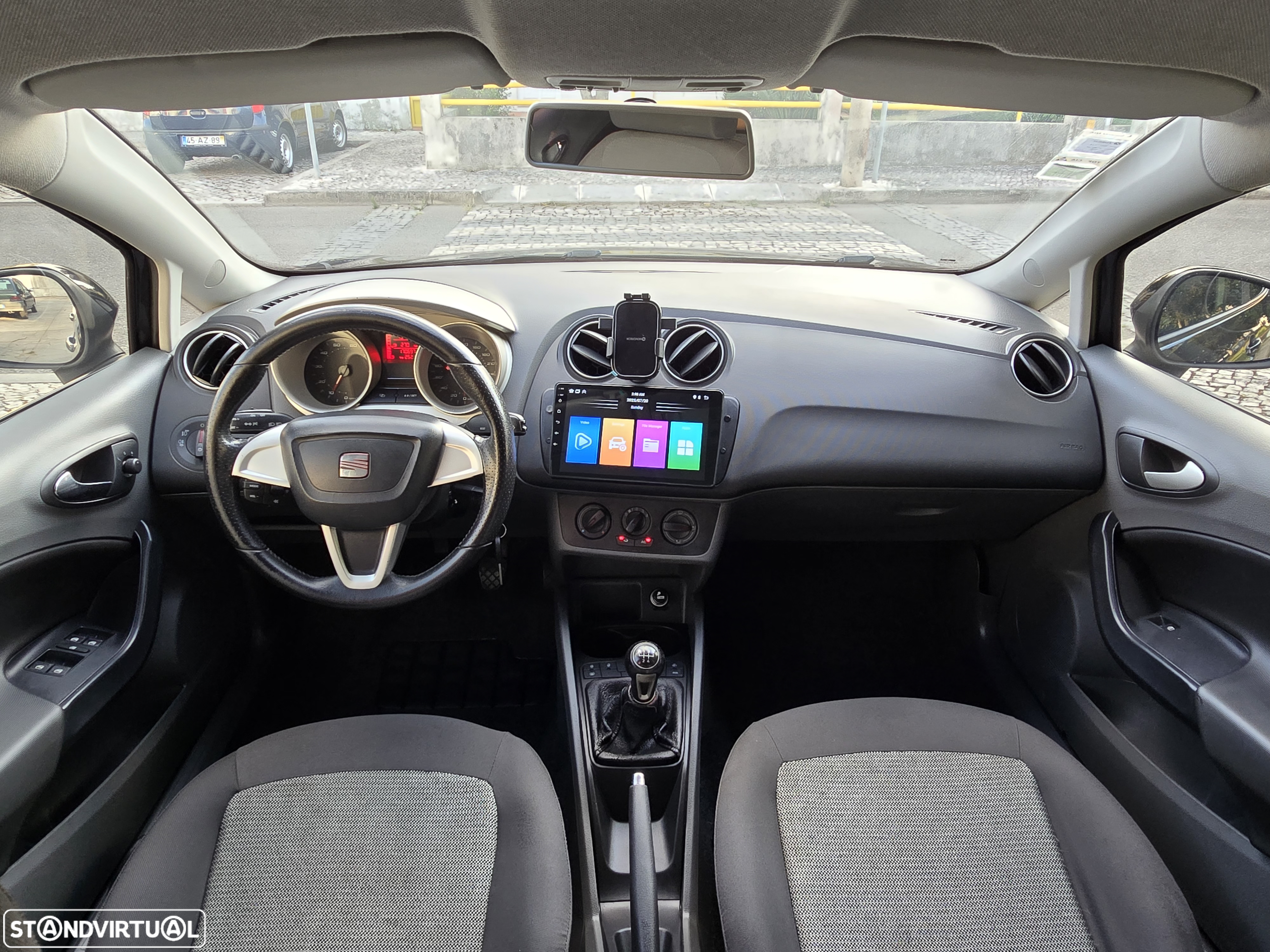 SEAT Ibiza 1.2 12V Reference - 27