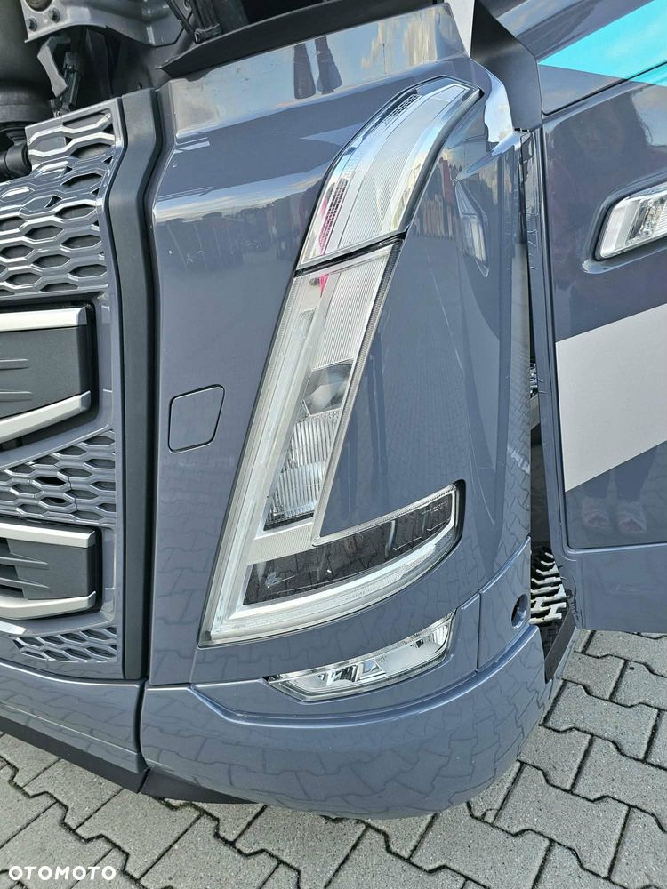 Volvo FH - 8