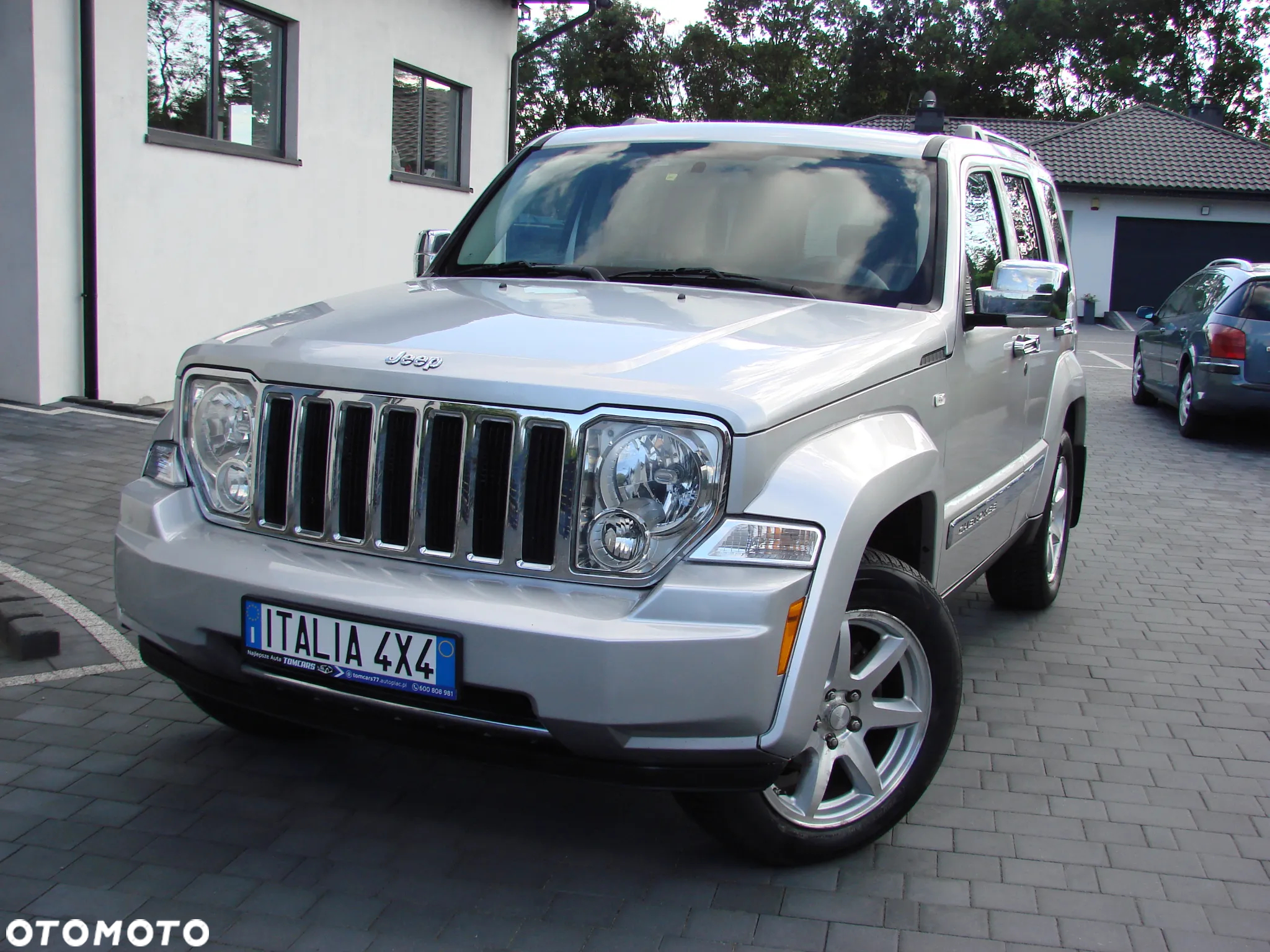 Jeep Cherokee - 2