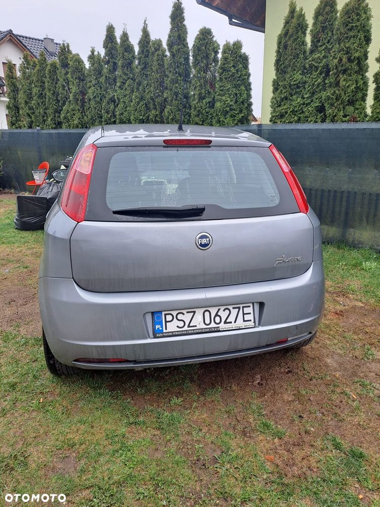 Fiat Grande Punto - 2