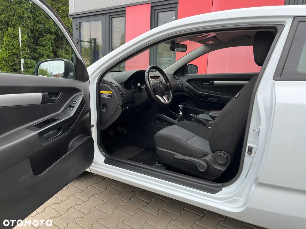 Kia ProCeed 1.6 CVVT Vision - 19