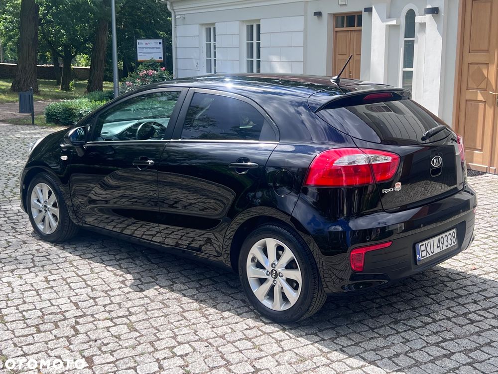 Kia Rio 1.4 Dream Team Edition - 9