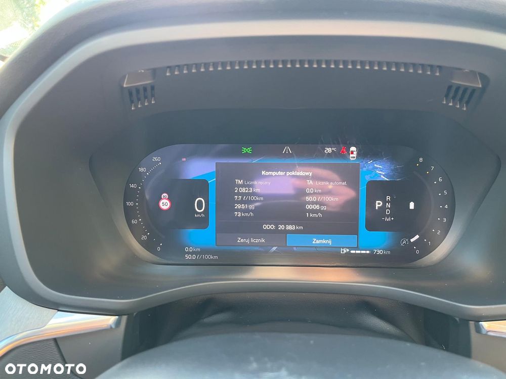 Volvo XC 60 B5 B AWD Plus Dark - 32