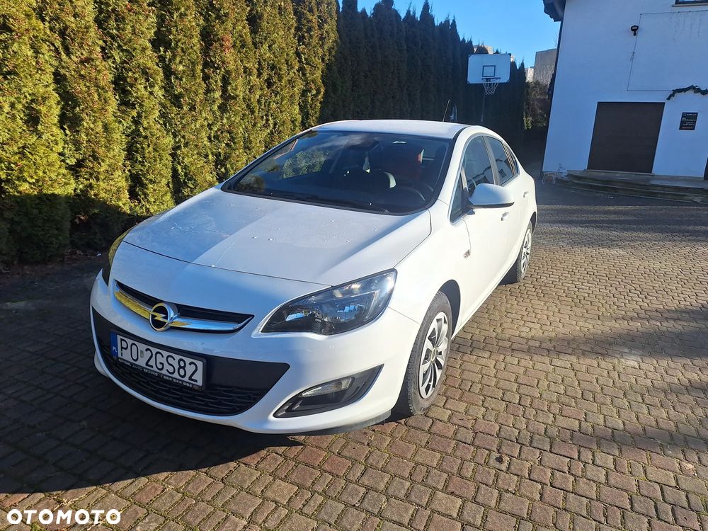 Opel Astra 1.4 T Active EU6 - 17