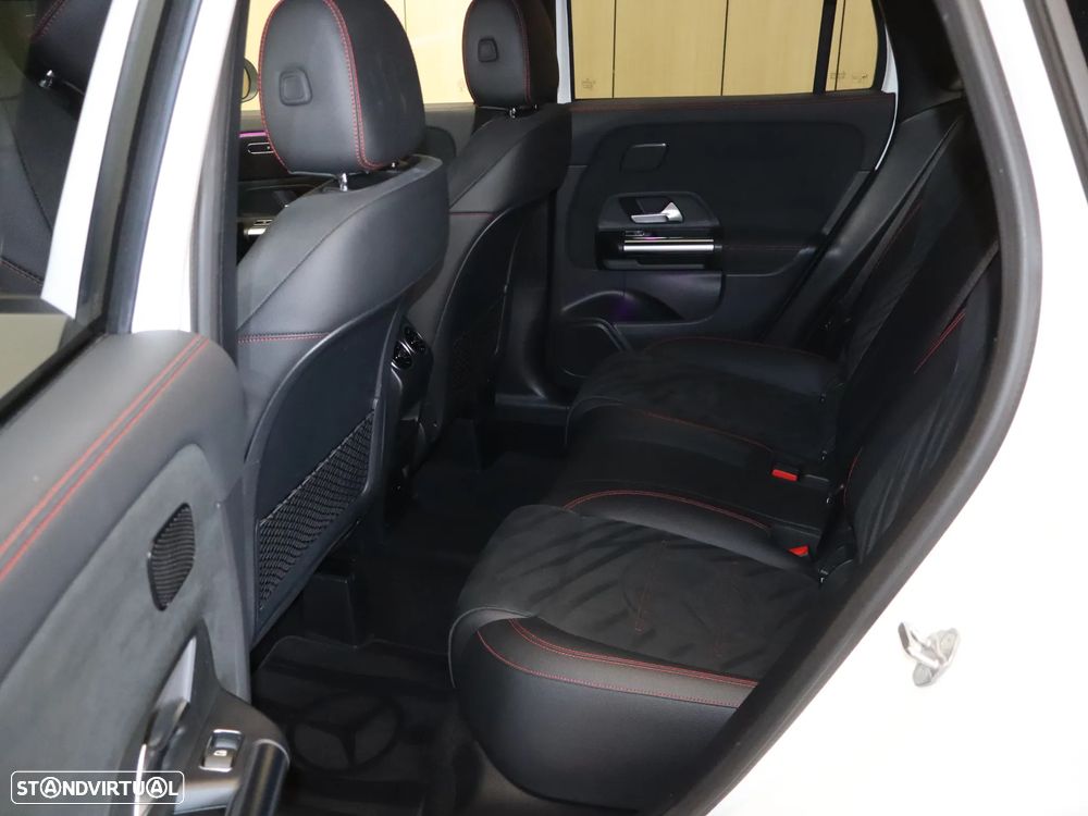 Mercedes-Benz GLA 250 e 8G-DCT AMG Line - 15