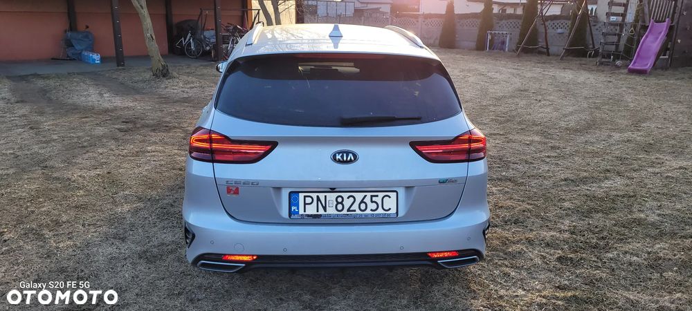 Kia Ceed 1.6 GDI PHEV L DCT - 9