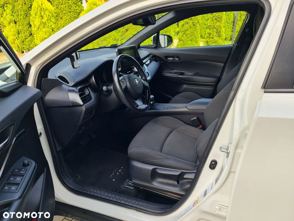Toyota C-HR 1.8 Hybrid Dynamic - 10