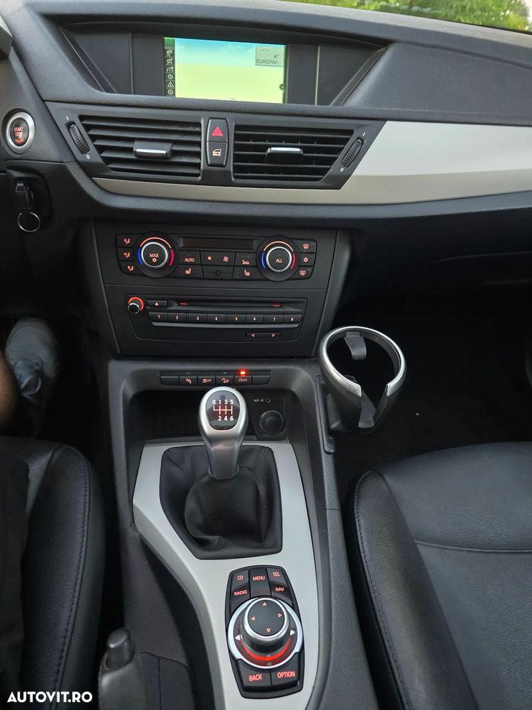 BMW X1 xDrive18d - 21