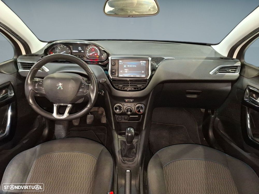 Peugeot 208 1.2 PureTech Active - 10