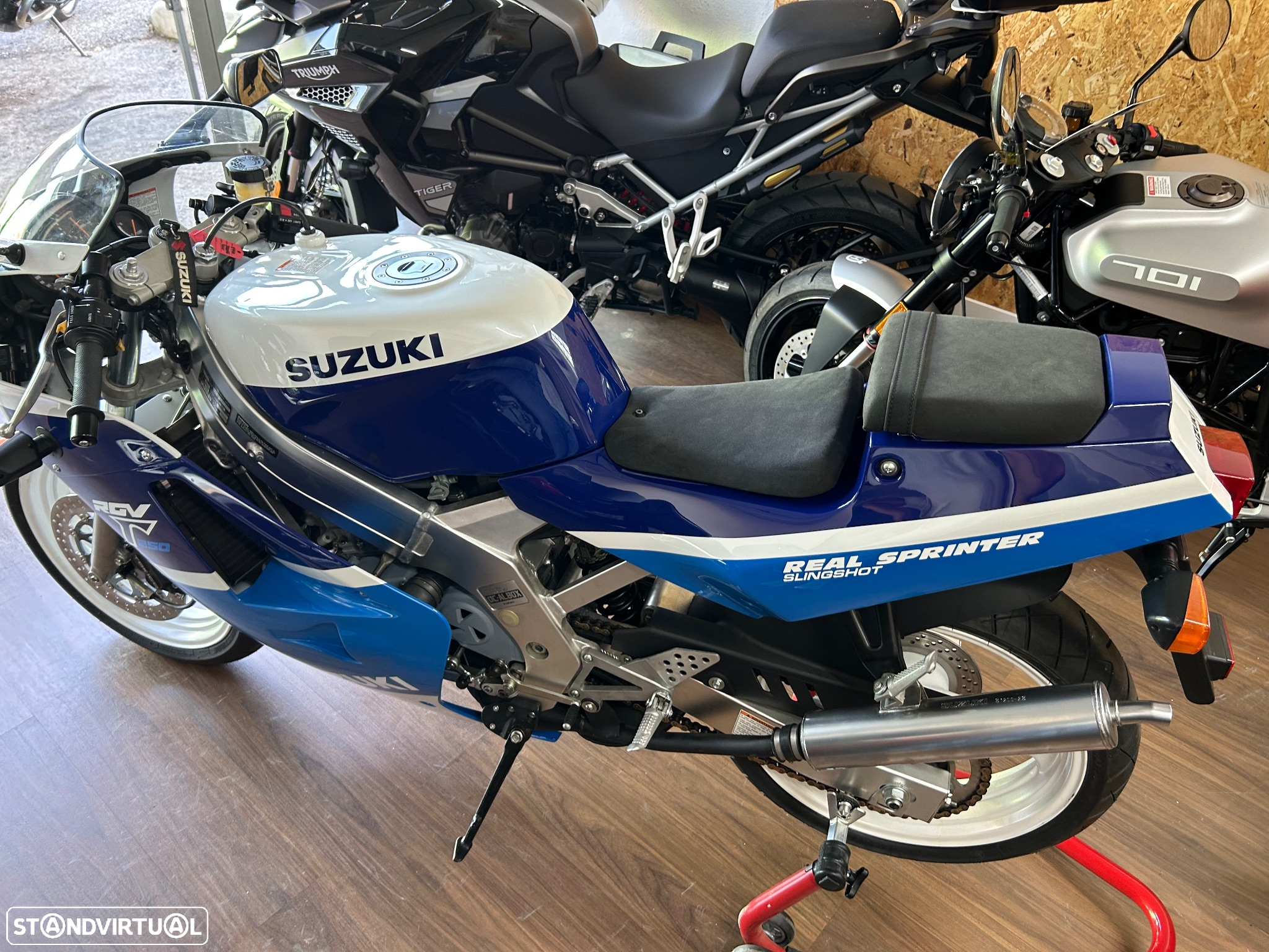 Suzuki RGV 250 VJ 21 - 6