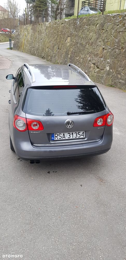 Volkswagen Passat 2.0 FSI Individual - 6