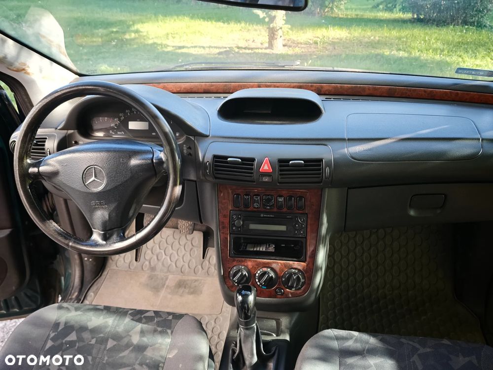 Mercedes-Benz Vaneo 1.7 CDI Family - 12