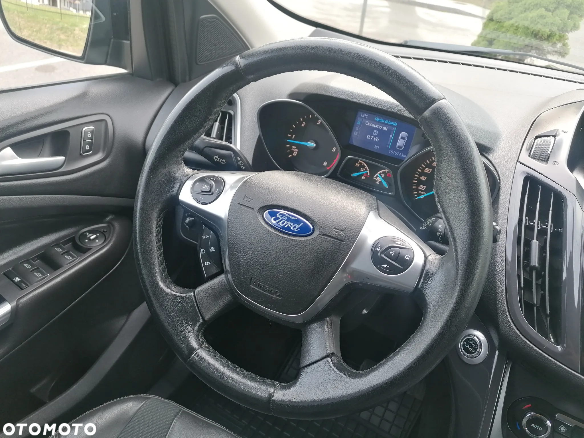 Ford Kuga 2.0 TDCi Titanium - 15