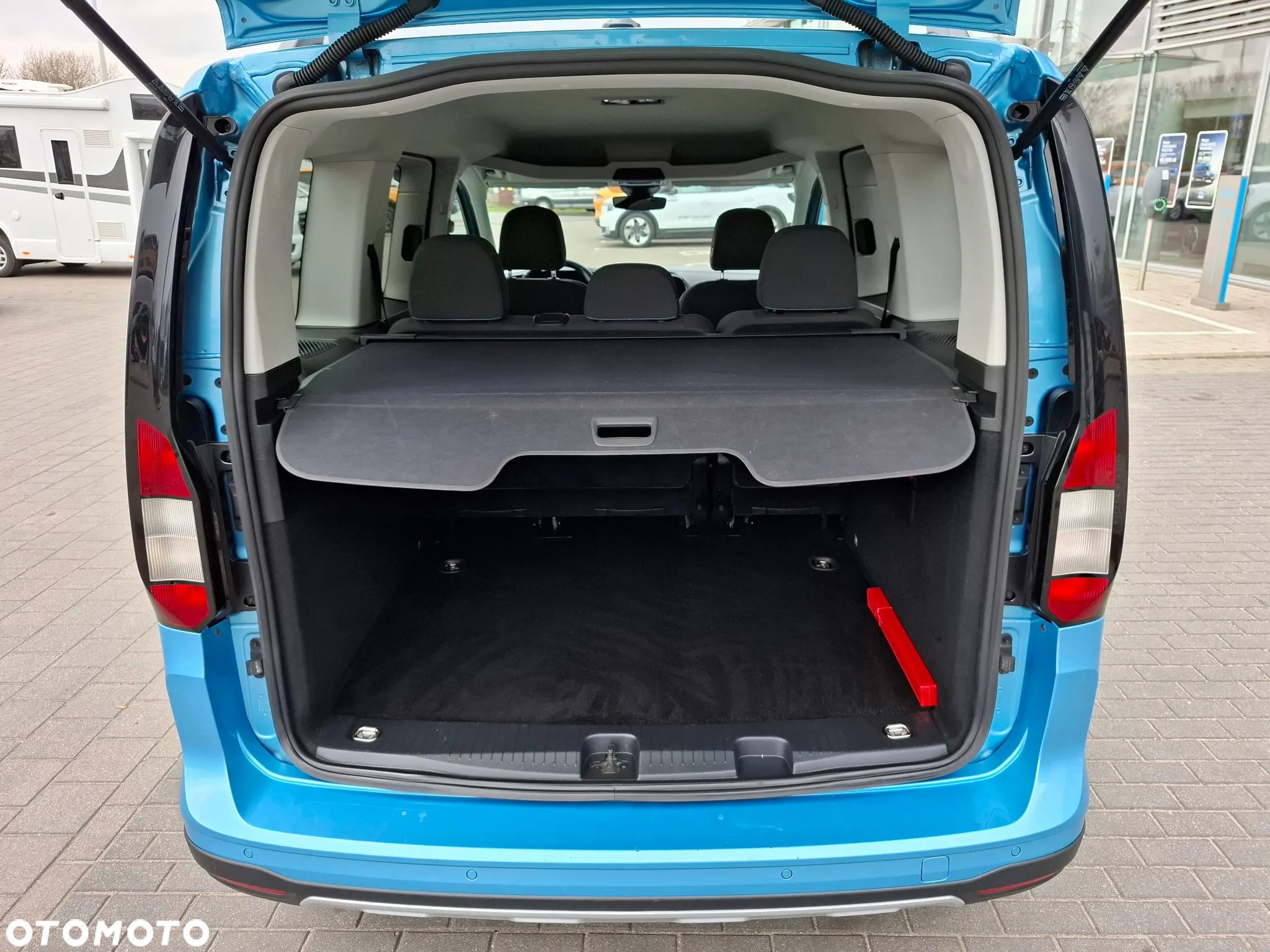 Ford Tourneo Connect Grand 2.0 EcoBlue Active AWD - 6