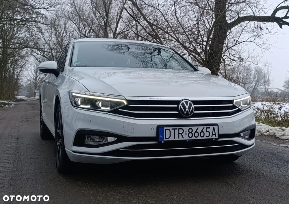Volkswagen Passat 2.0 TDI Business DSG - 13