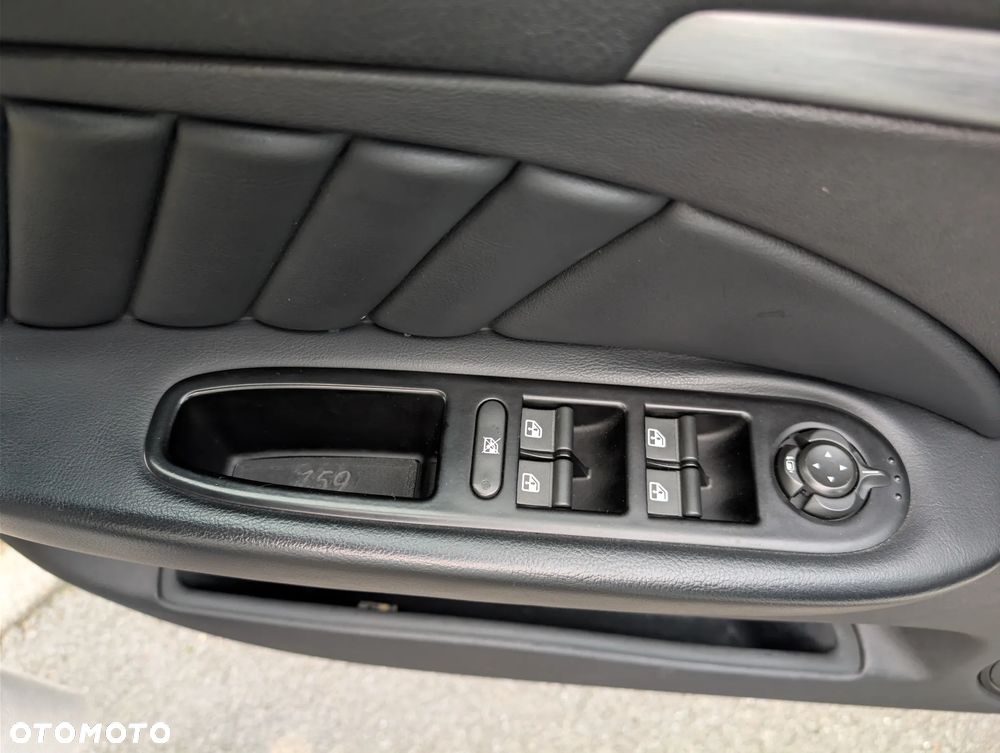 Alfa Romeo 159 2.0 JTDM 16V DPF - 13